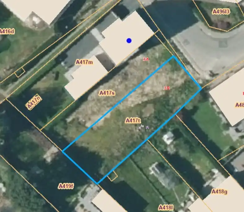 Bouwgrond voor Half open bebouwing op 335m² te Borsbeke foto {{pictureIndex}}