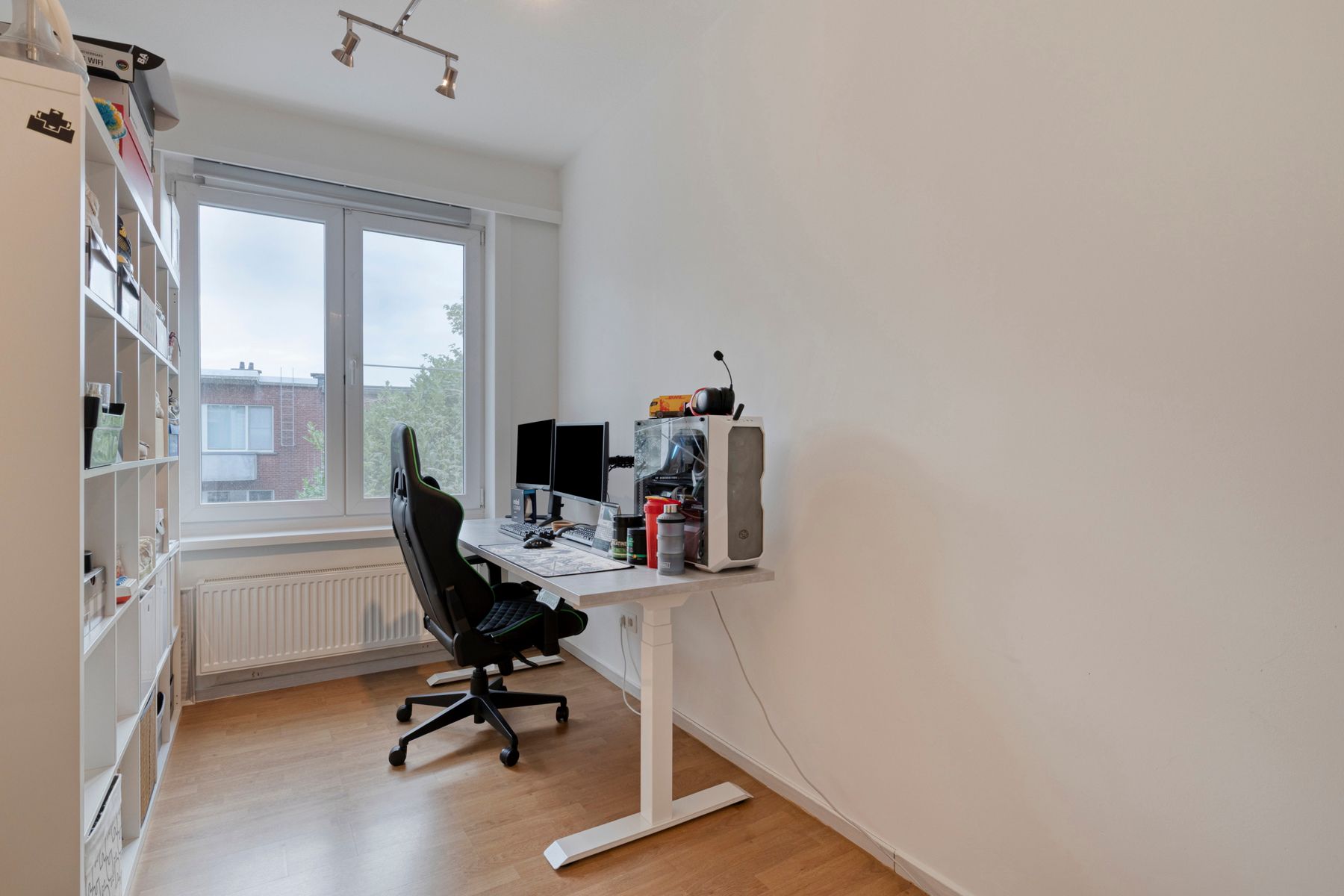 Instapklaar appartement met twee slaapkamers in Berchem. foto 12