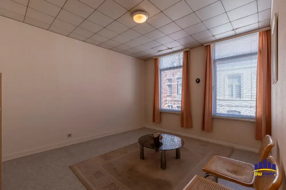 Te koop – Te renoveren rijwoning met tuin in hartje Ledeberg foto 13