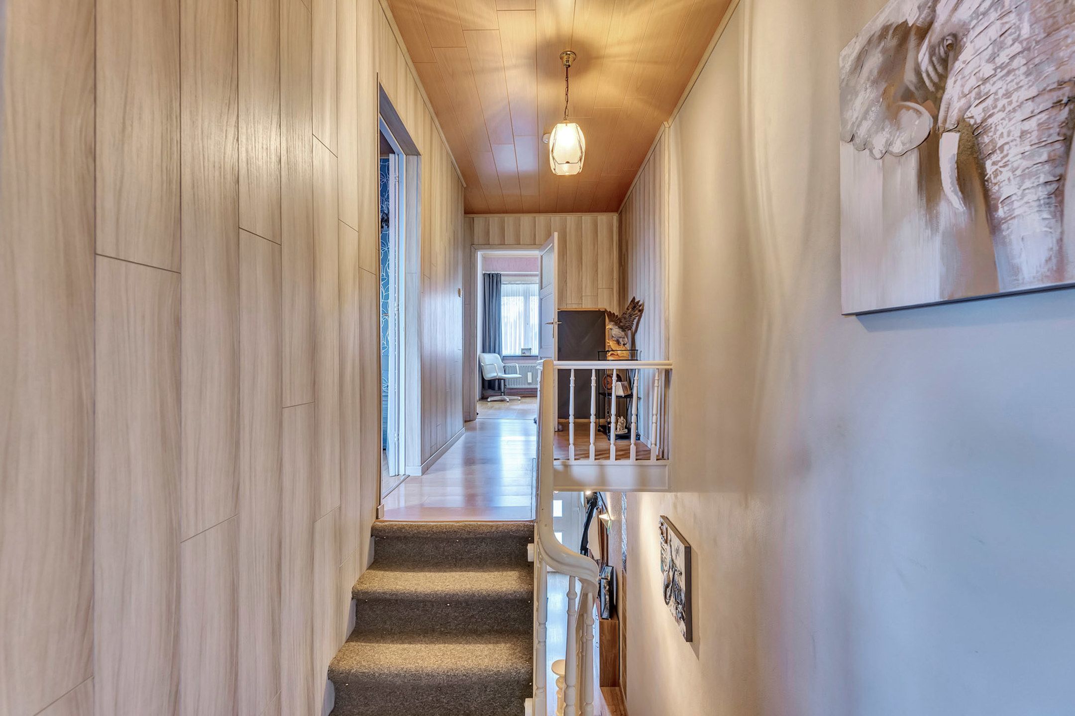 Instapklare woning met 4 slpks, dubbele garage en ruim terras foto 11