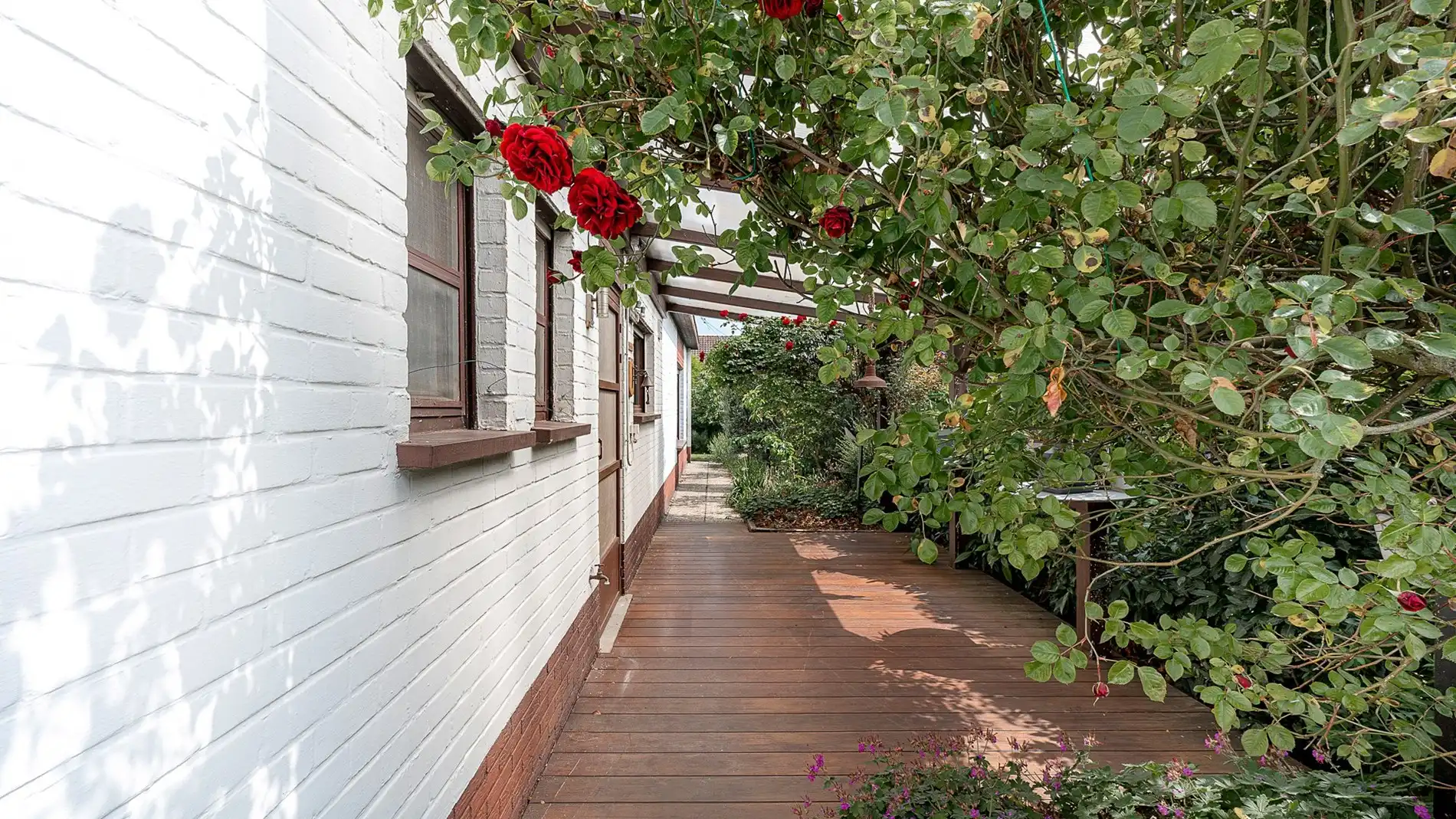 Rustig gelegen bungalow in het mooie Ramskapelle foto 17