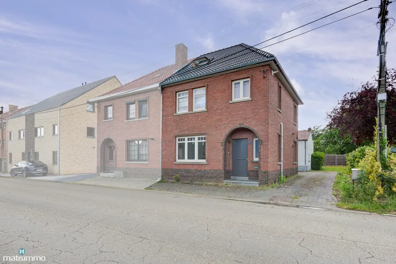INSTAPKLARE GEZINSWONING MET TWEE SLAAPKAMERS NABIJ HET CENTRUM VAN BILZEN foto 29