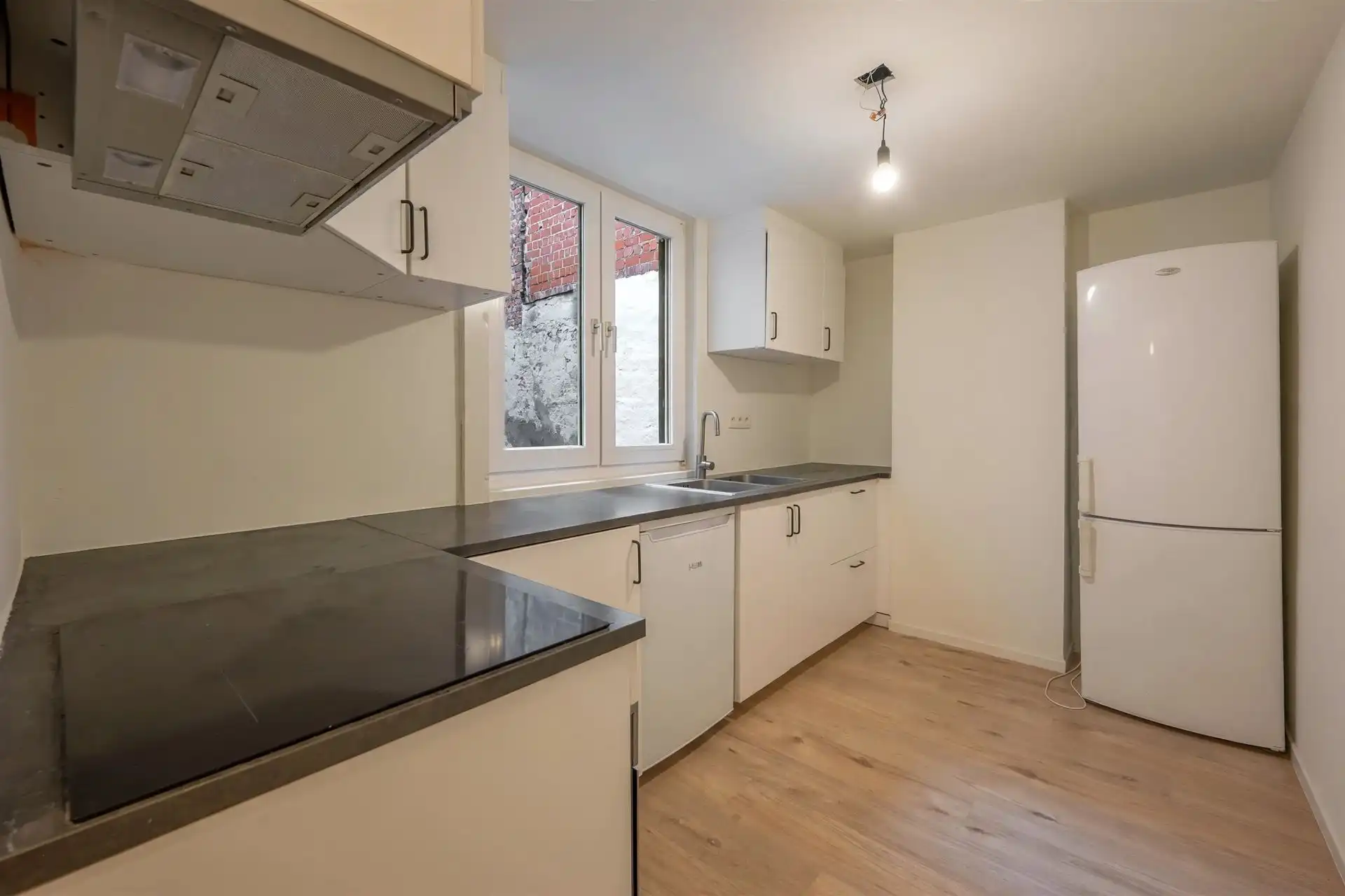 Ruime, volledig gerenoveerde herenwoning met 6 kamers foto 13
