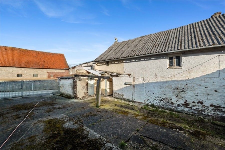 VOLLEDIG TE RENOVEN WONING MET OPSLAGRUIMTE OP EEN PERCEEL VAN MAAR LIEFST 69A20CA IN HORPMAAL foto 22