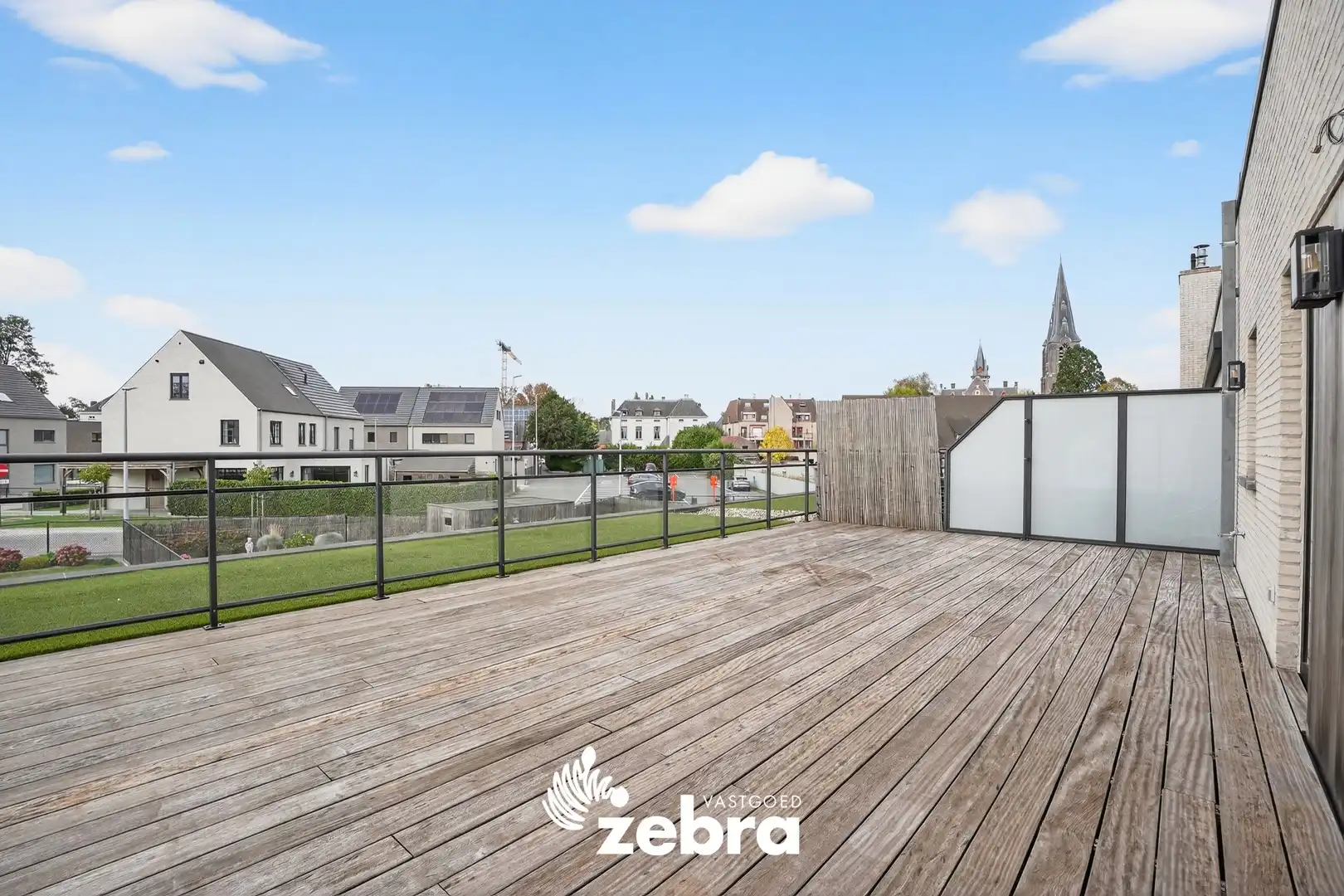 Recent appartement met ruim terras en dubbele garagebox te Ruiselede (Wingene)! foto {{pictureIndex}}