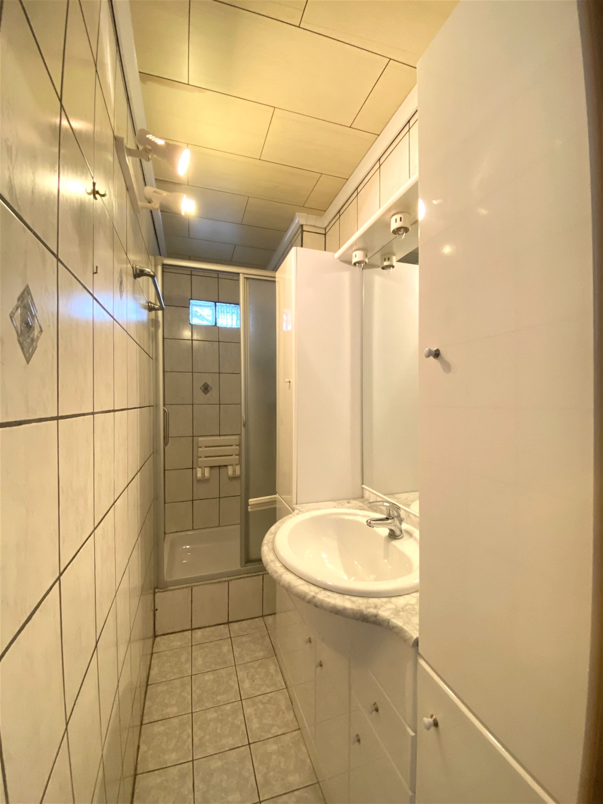 Halfopen bebouwing met 3 slaapkamers  foto 12