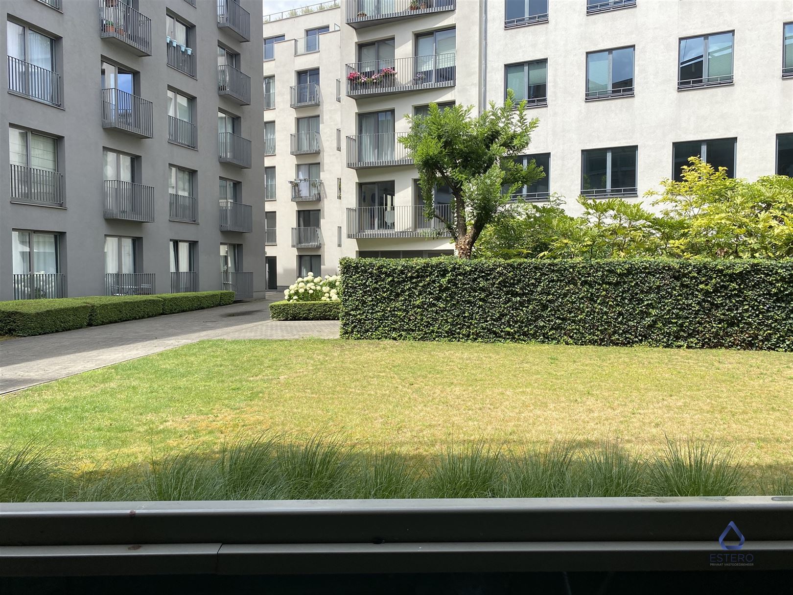 Gemeubeld 1-slaapkamer appartement te Brussel  foto 6