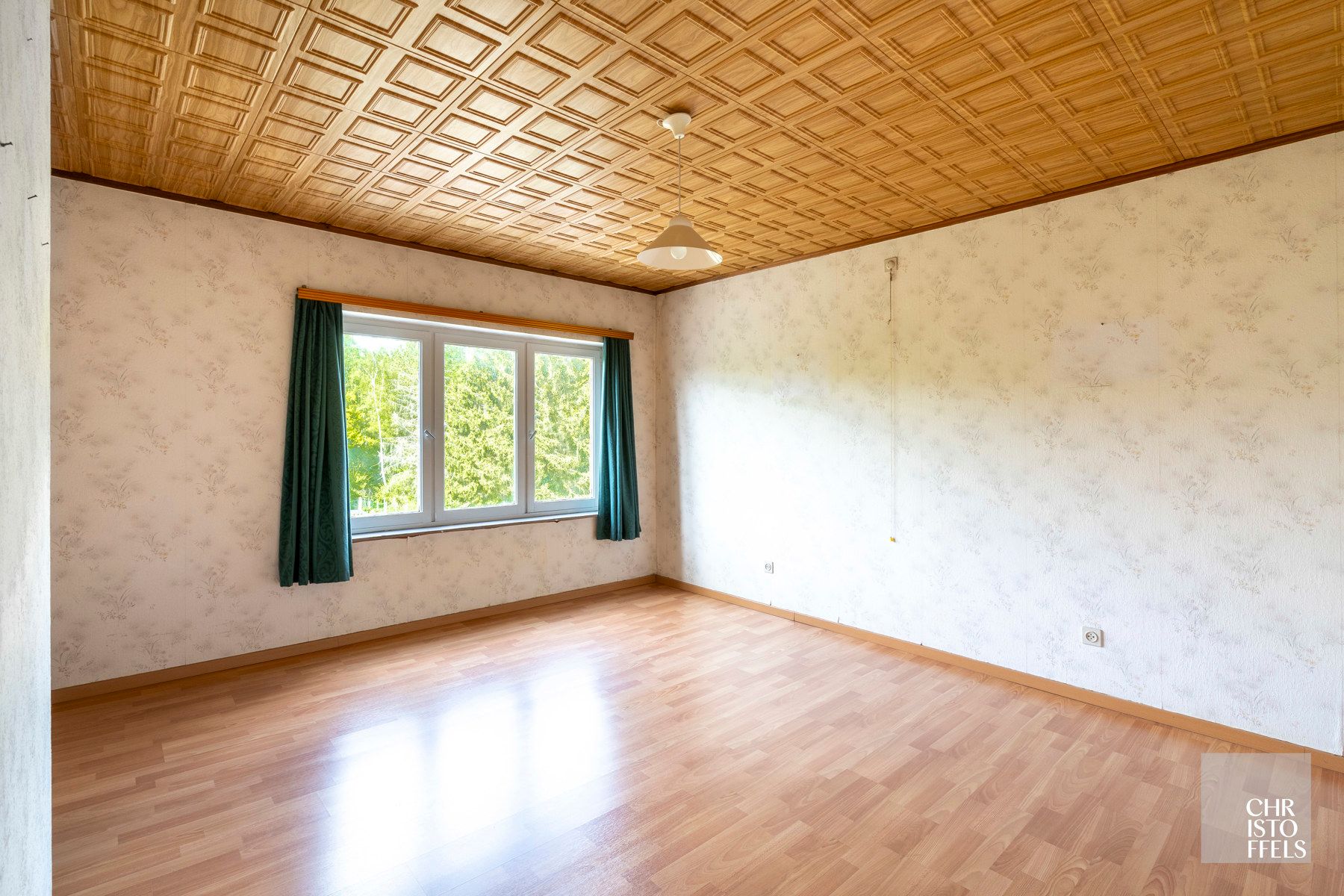 Woning met potentieel op een perceel van 983m² in Eigenbilzen! foto 14