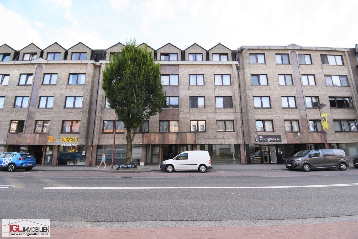 Goed gelegen en makkelijk bereikbare garagebox foto 4