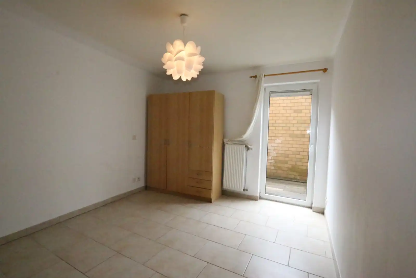 Ruim woon-appartement op 2 stappen van het Rubensplein. foto 7