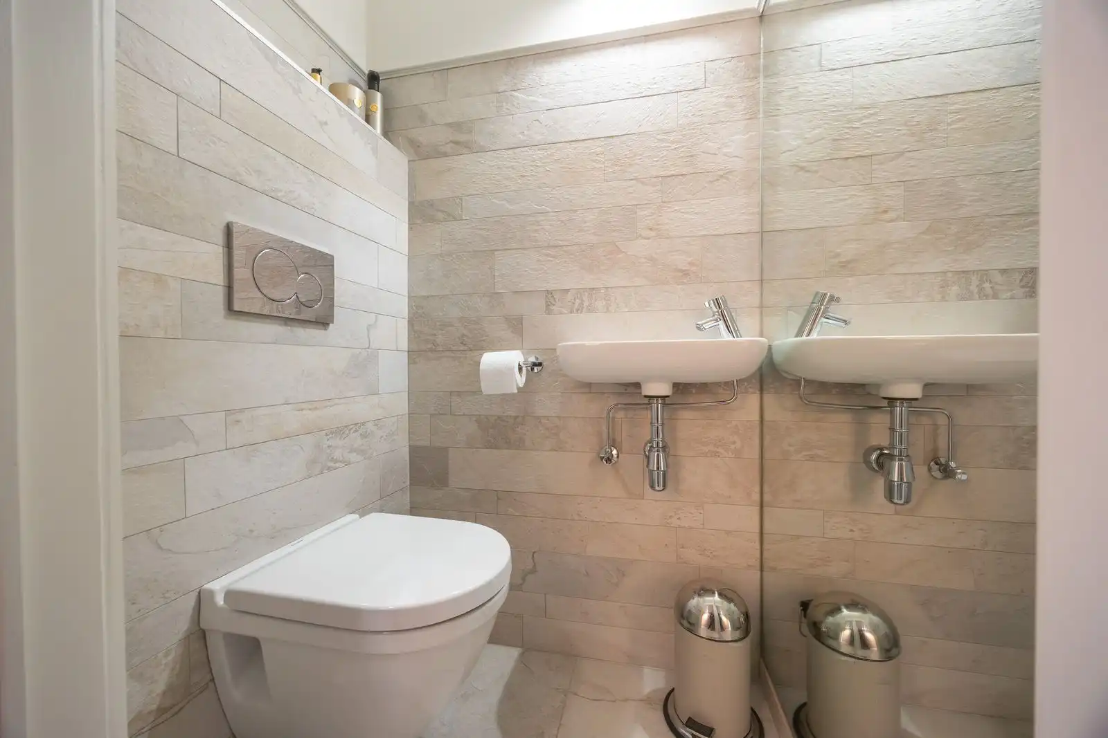 Stijlvol en ruim appartement met 1 slpk (23m2) pal aan het strand foto 10