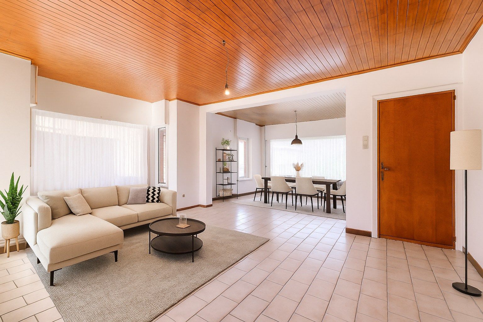 CHARMANTE ALLEENSTAANDE WONING MET 3 SLPKS | GARAGE & TUIN  foto 4