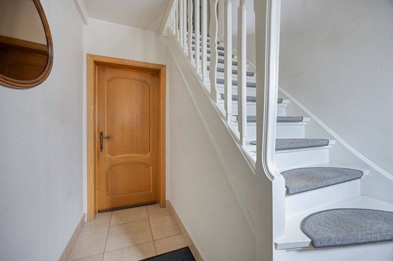 🌿 Charmante halfopen woning met gezellige tuin TE KOOP in OOIGEM! foto 2