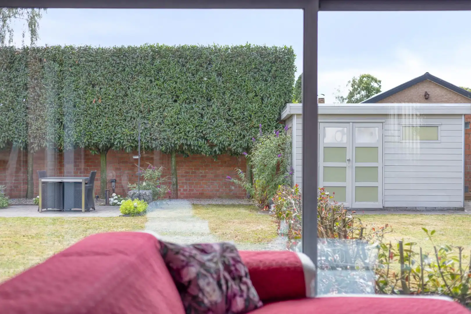 Stijlvolle villa met zonnige tuin waar comfort, kwaliteit en duurzaamheid samenkomen foto 7