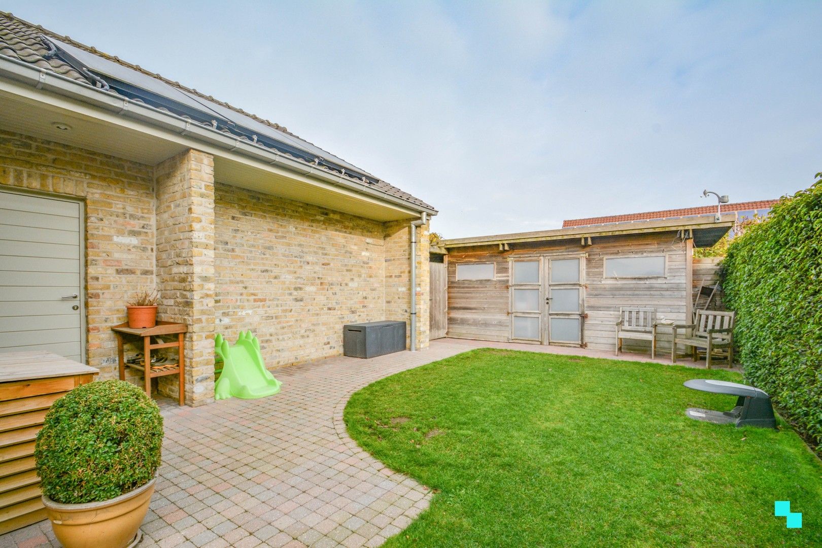 Instapklare, ruime villa in Oostrozebeke foto 34