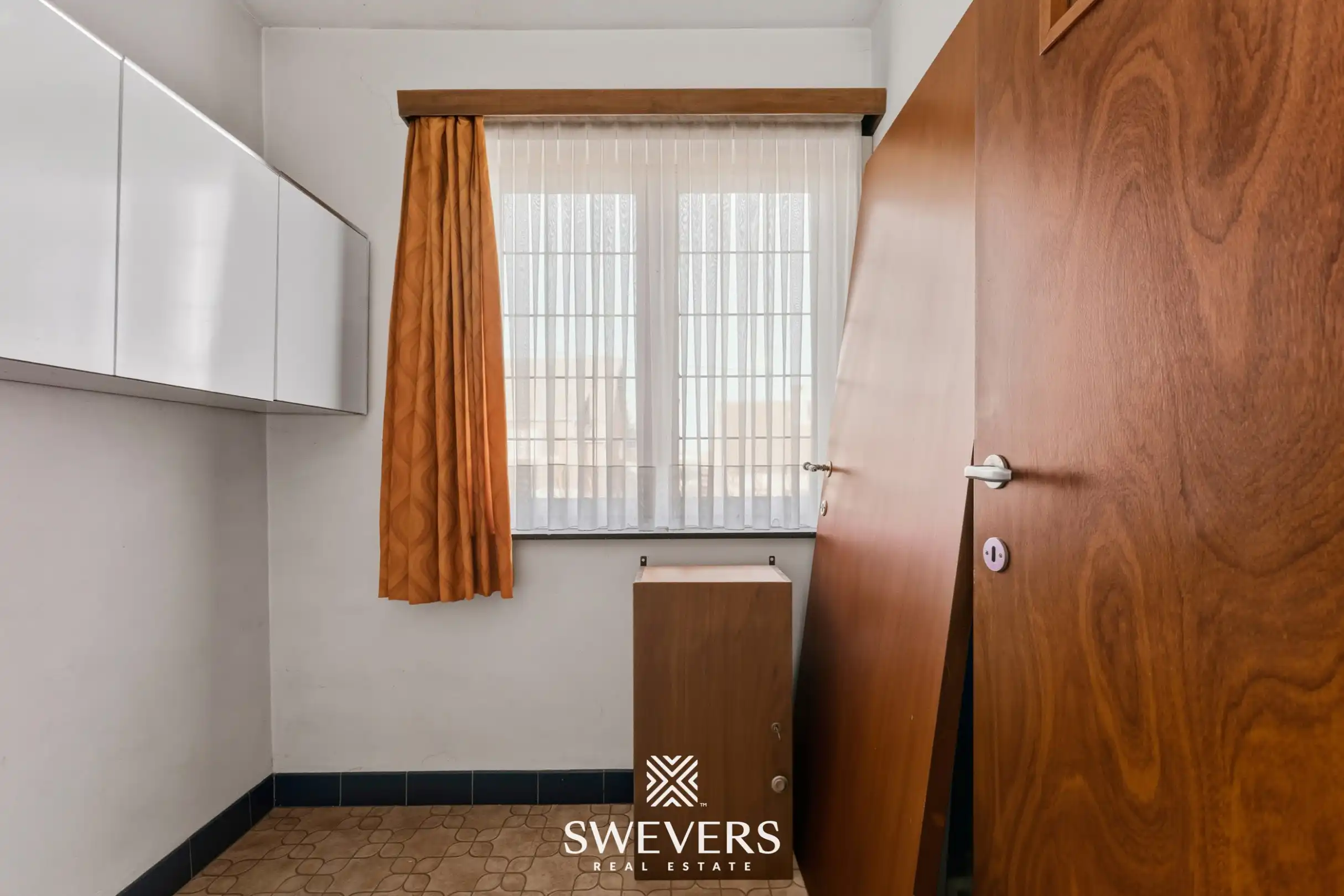 Vrijstaande woning met drie slaapkamers, bureauruimte en tuin in Houthalen foto 20