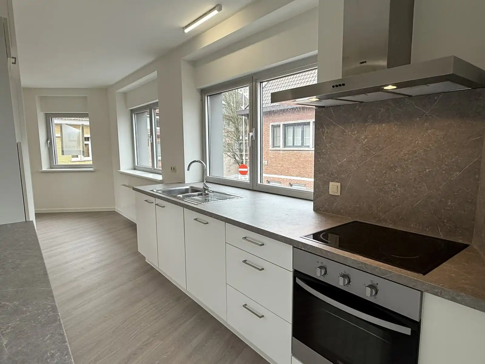  Polyvalente kantoorruimte en 2 appartementen foto 20