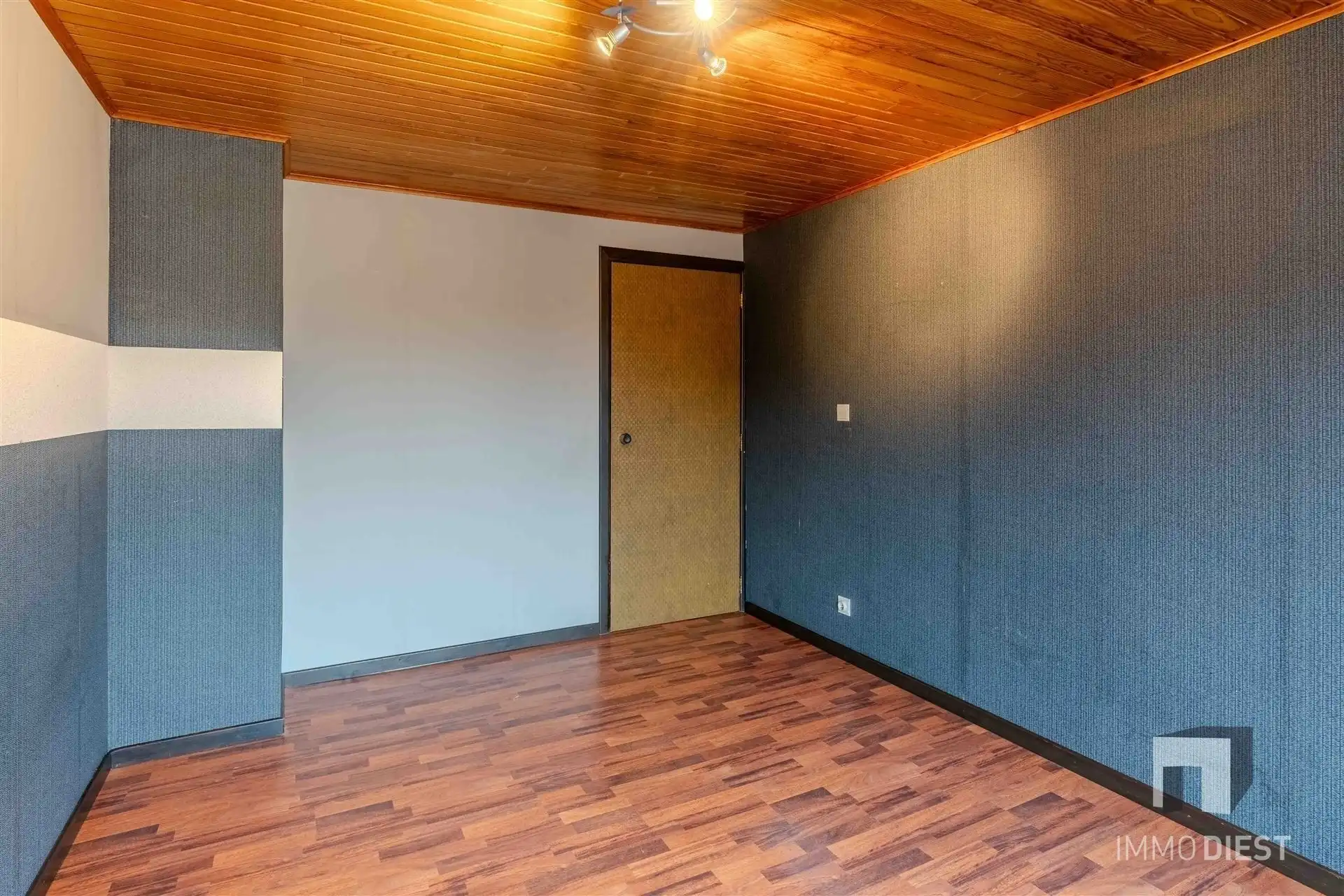 Winkel + duplexappartement met reuze terras foto 33