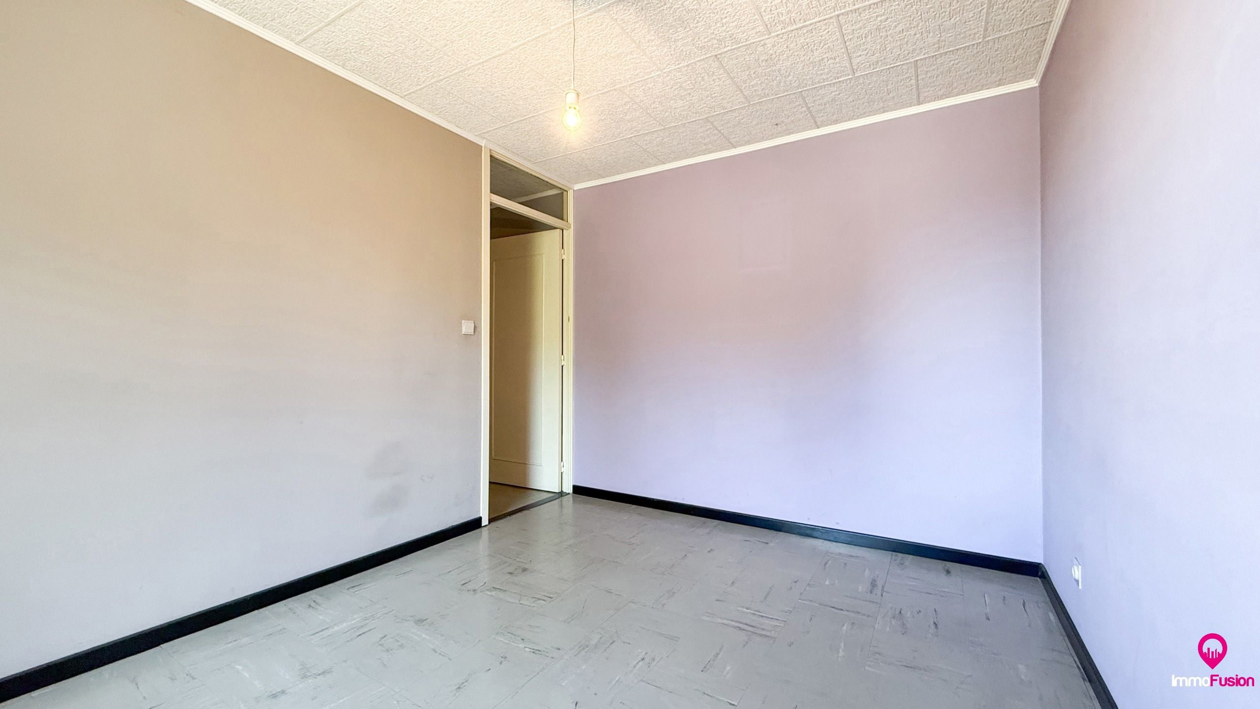 Op te frissen woning met 4 slaapkamers in Heusden-Zolder foto 16