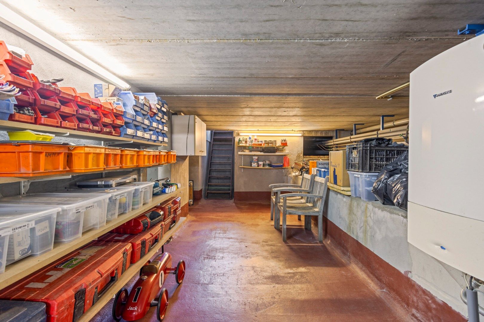 Polyvalente woning met garage foto 20