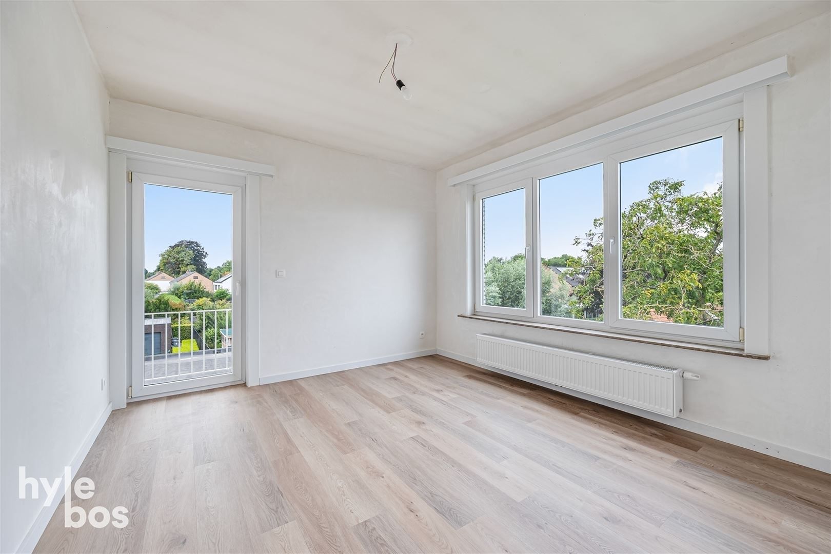 Gerenoveerd appartement met garage in gezellige woonwijk foto 13