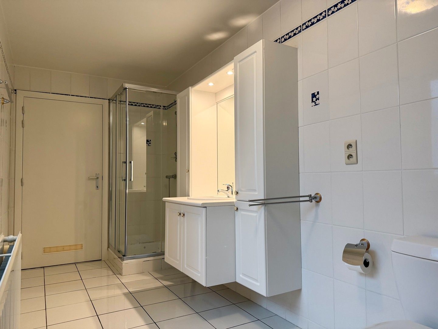 Woning met twee slaapkamers en garage te Beveren foto 10