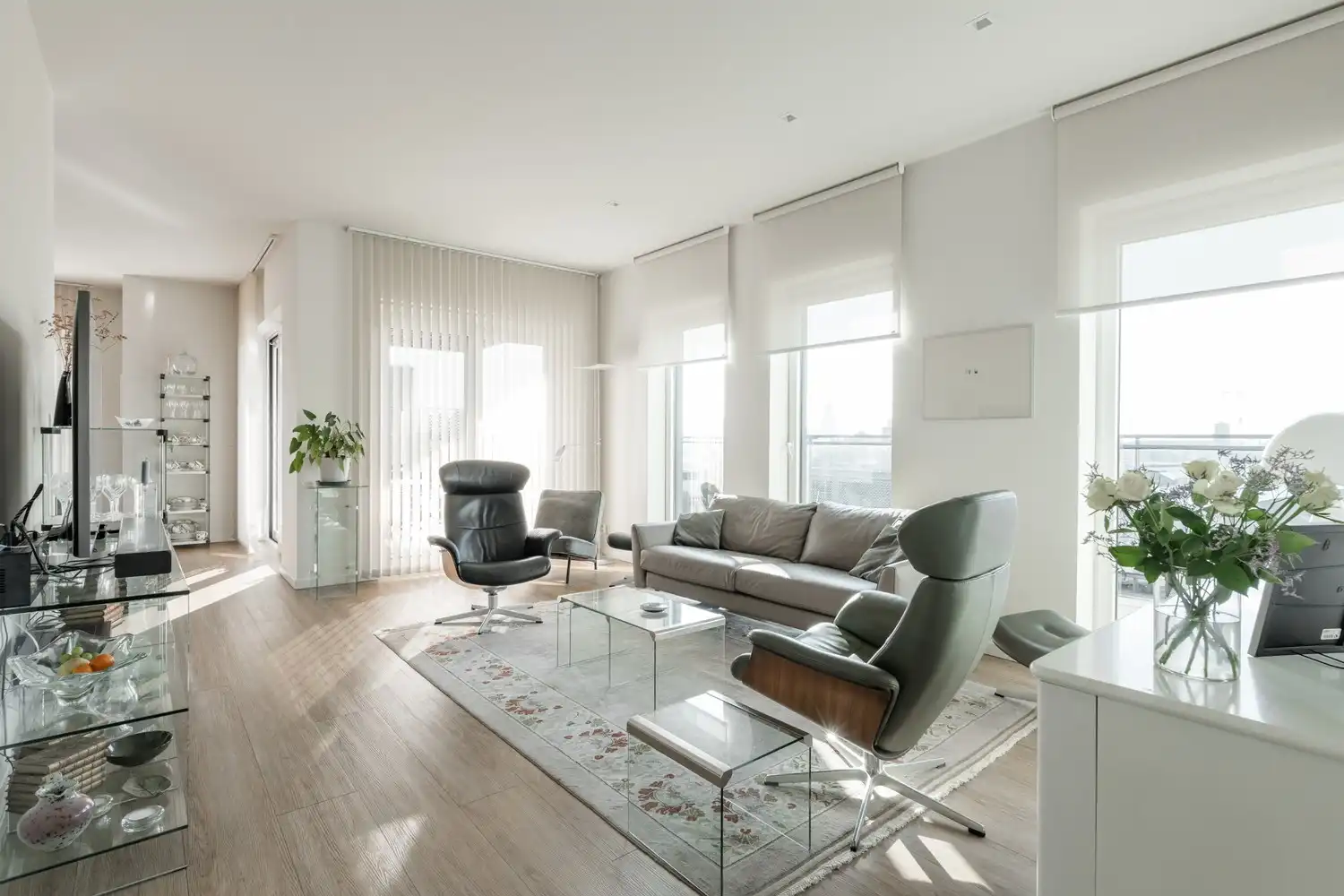 Prachtig penthouse met zeer groot terras en daktuin op het zuiden met 2 slaapkamers en 2 badkamers. foto 7