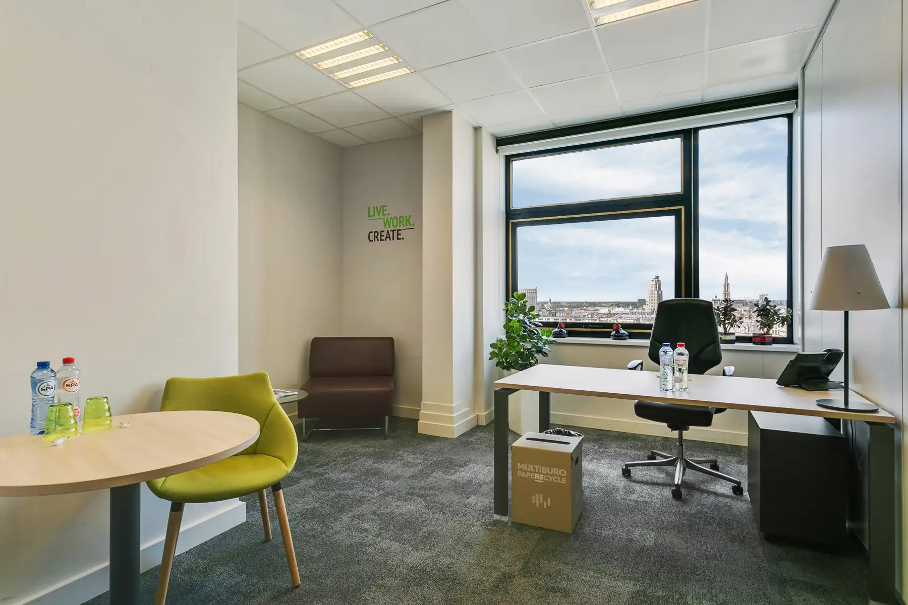 Kantoor te huur foto 6