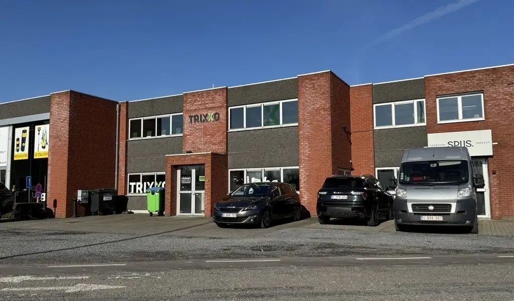 Commercieel gelegen kantoor te huur aan R4 in Mariakerke (Gent) foto 18