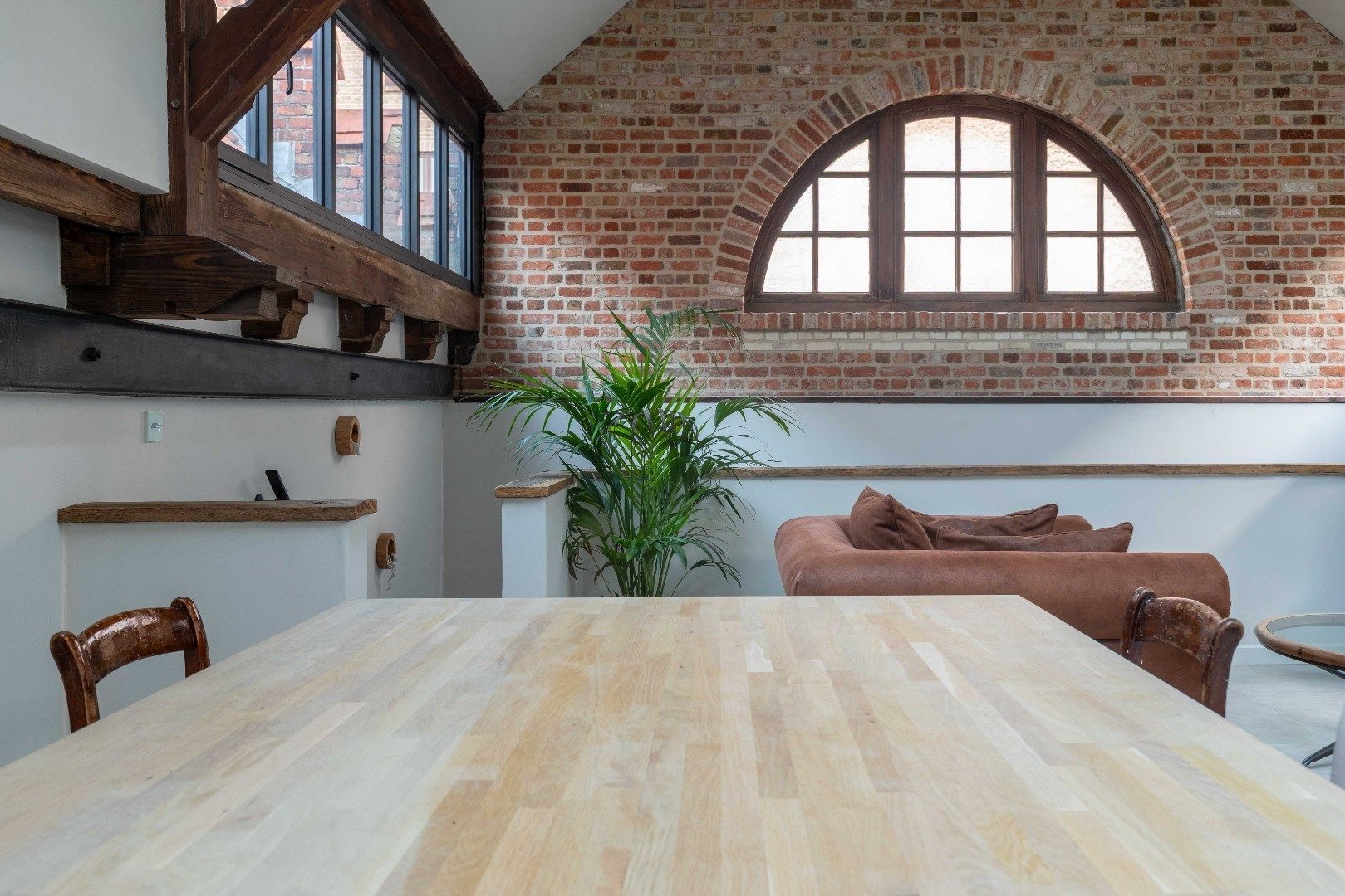Loft, stijl en comfort in voormalig fabrieksgebouw foto 8