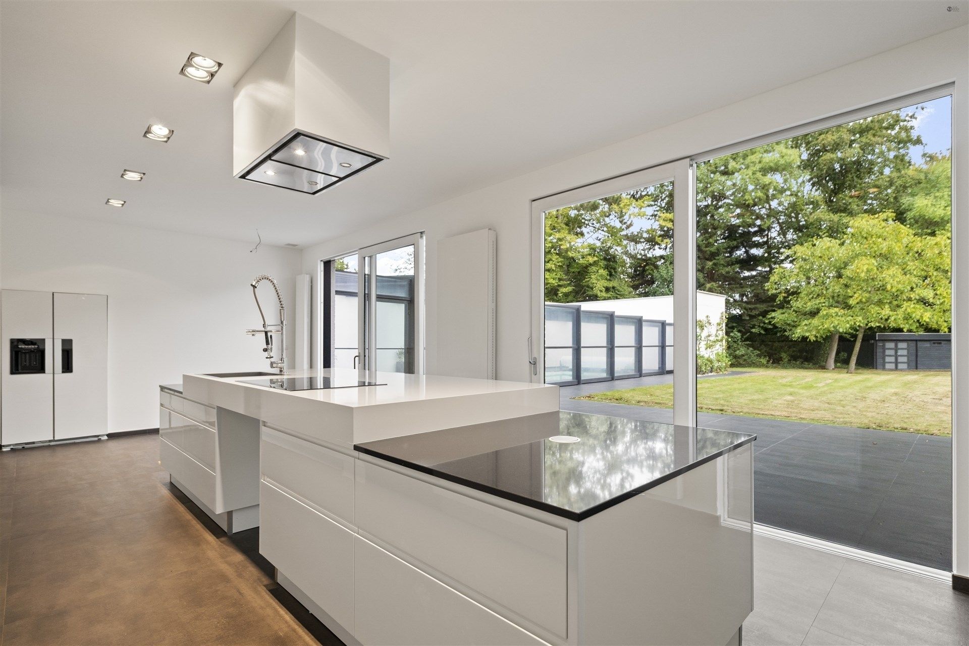 Ruime moderne villa met alle luxe op 5.176m² foto 8