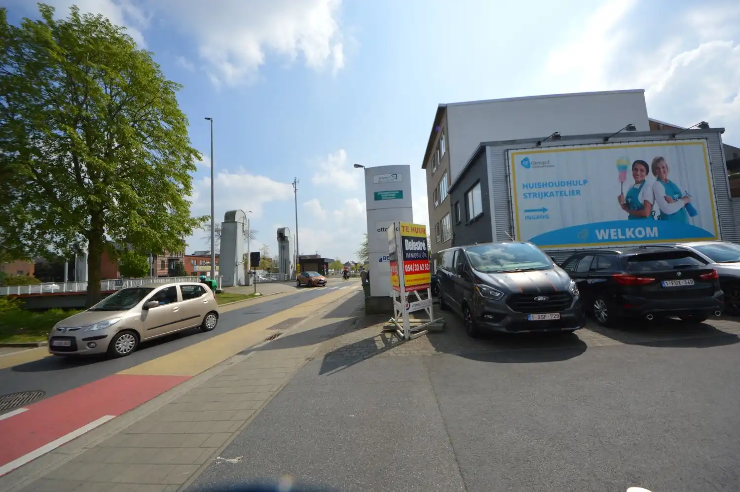 Instapklare burelen te huur in Aalst – op wandelafstand van het station MET OPTIONEEL MAGAZIJN foto {{pictureIndex}}