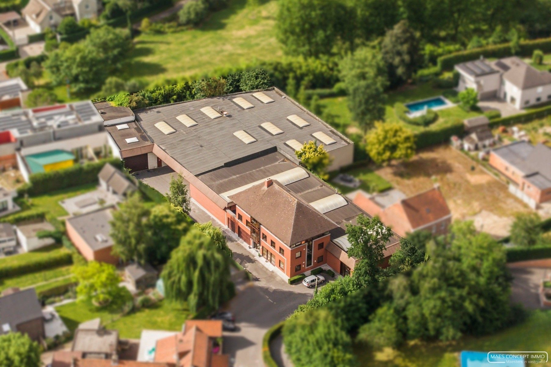 Magazijn te huur vlak aan station van Anzegem foto 17