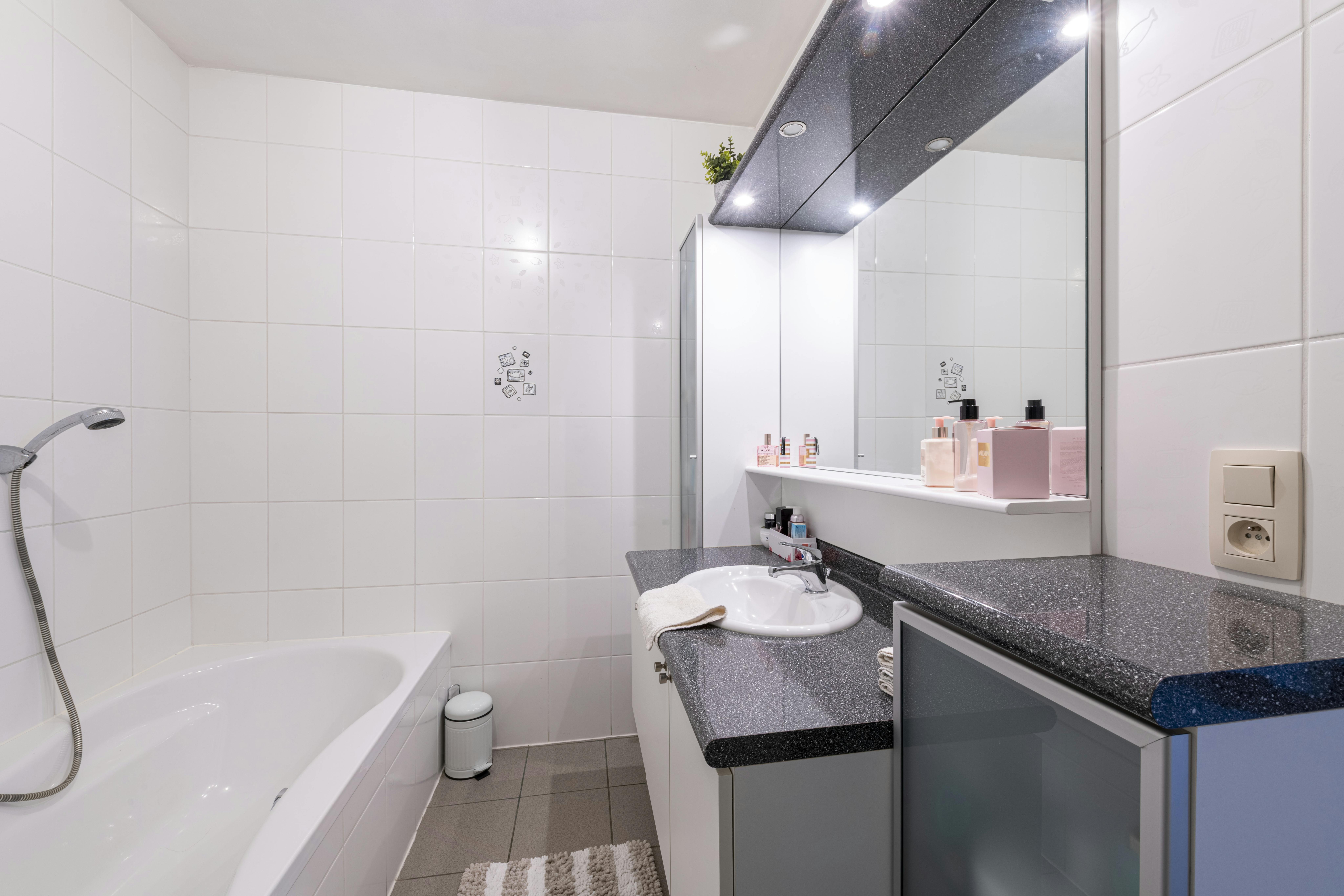 Lichtrijk appartement met 3 slaapkamers te koop Brasschaat. foto 15