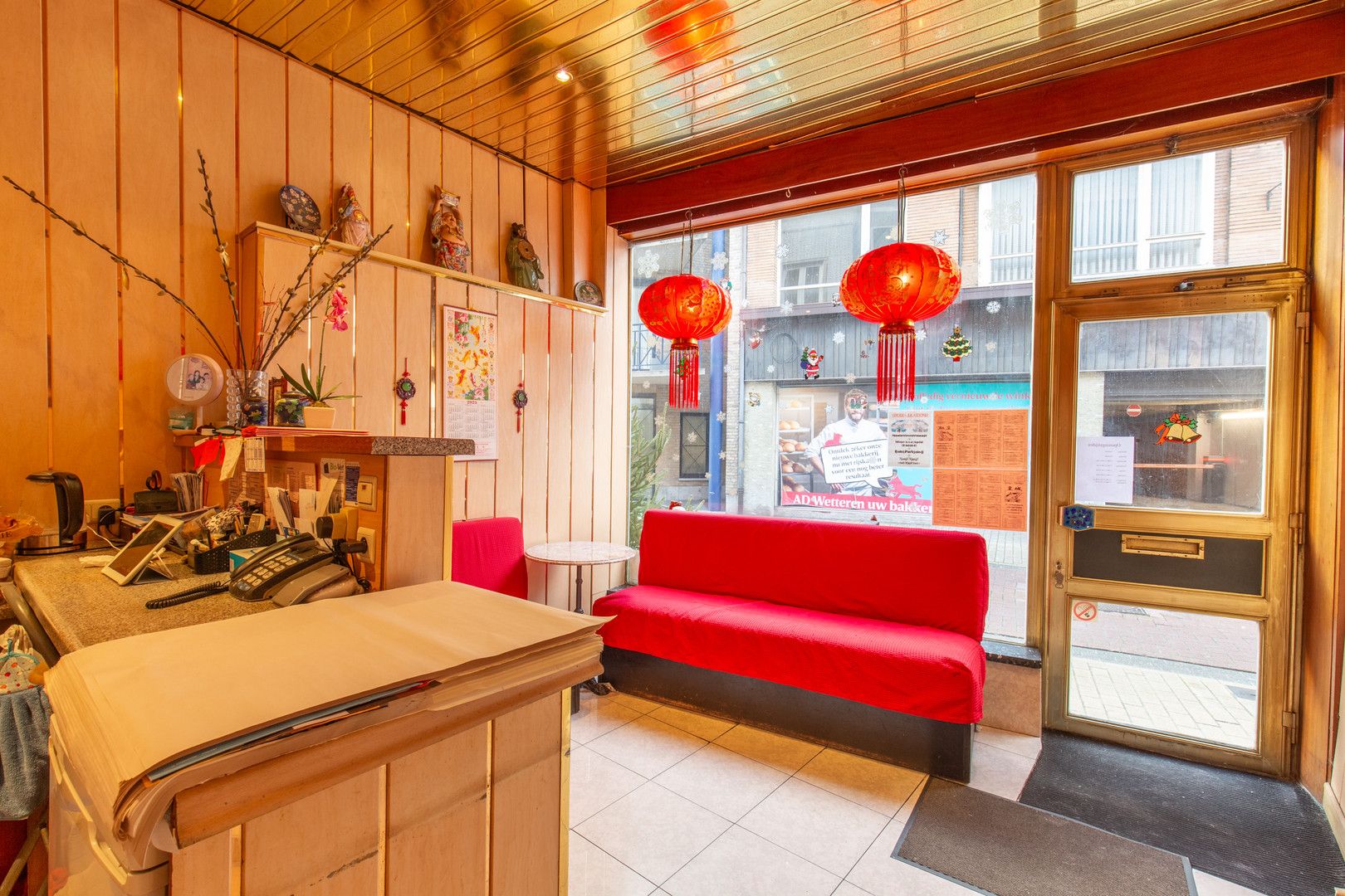 Handelspand in winkelstraat foto 2