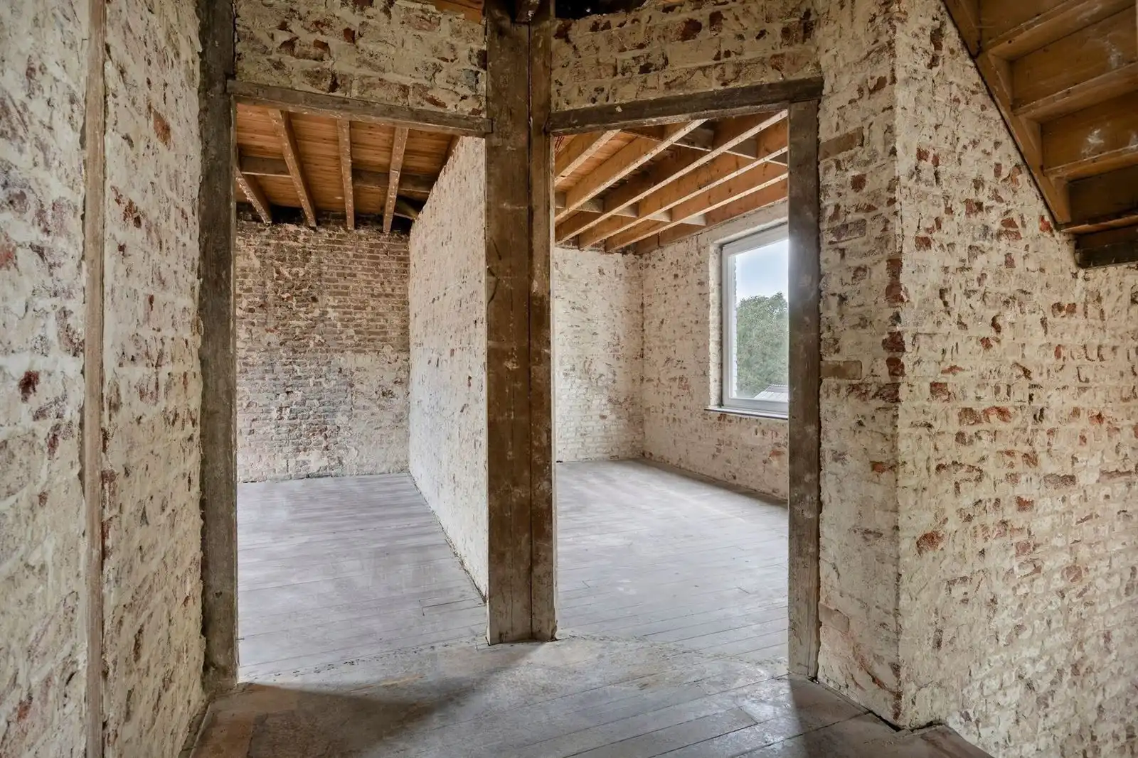 Af te werken 3-gevel woning ( met mogelijkheid tot 4 ruime slaapkamers) te Alsemberg  foto 11