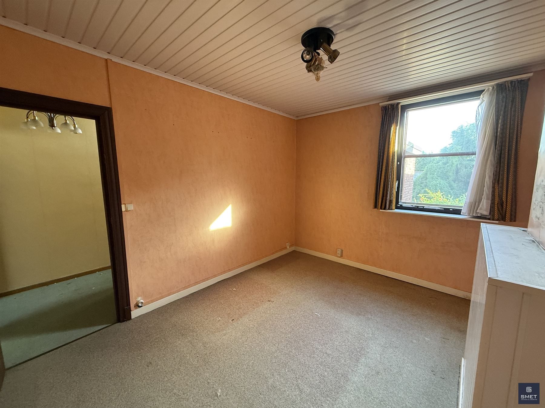 RUIME TE RENOVEREN WONING MET 4 SLPKS EN TUIN foto 13