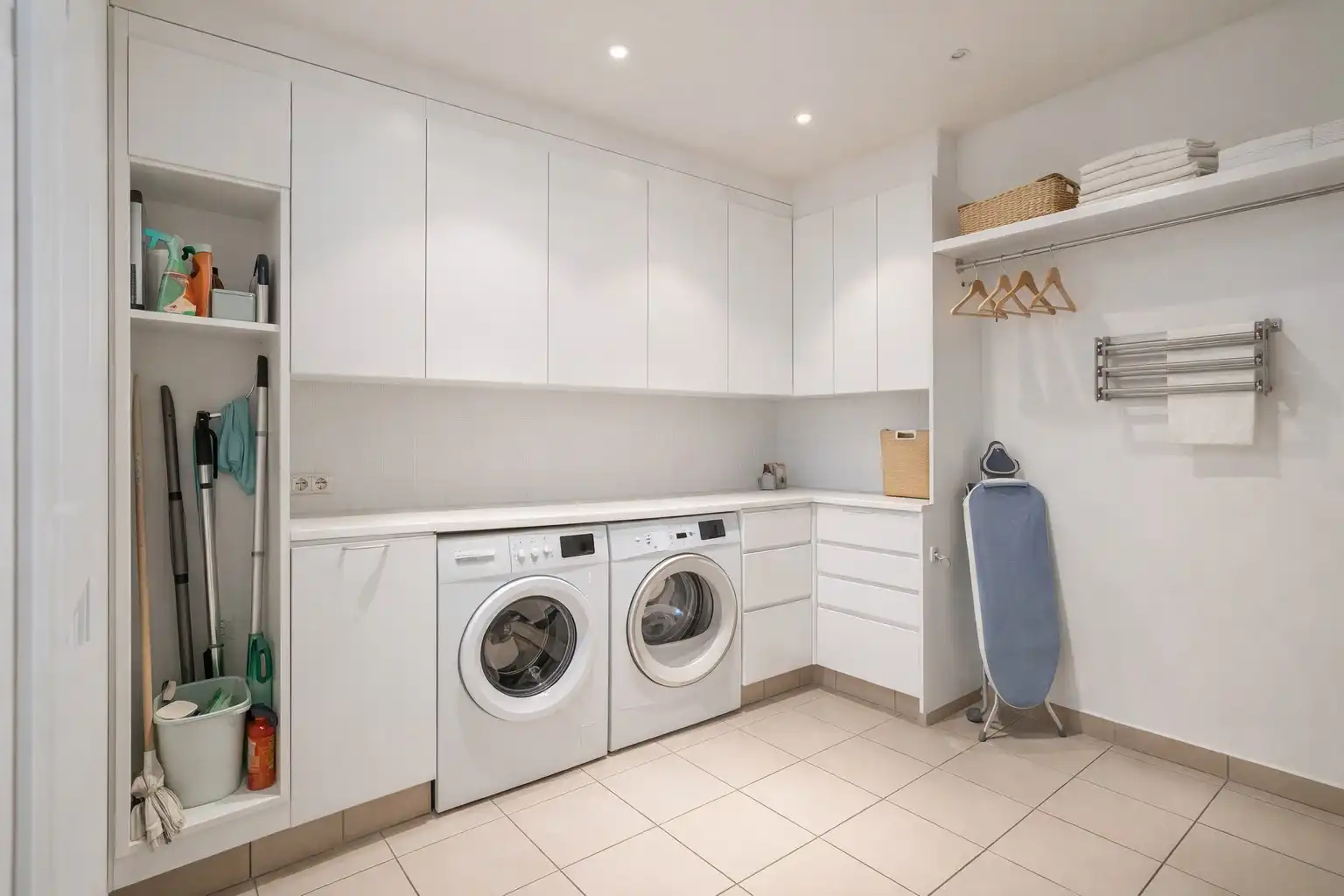 Tijdloze herenwoning met authentieke charme en indrukwekkende ruimte foto 10