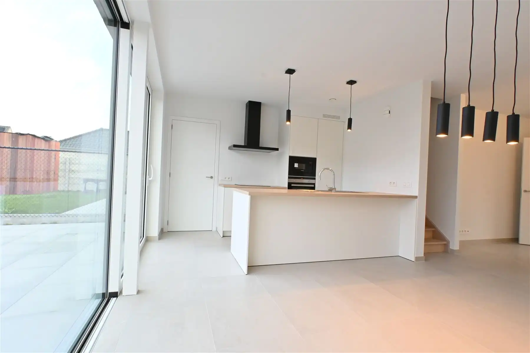 Nieuwbouwwoning met alle comfort foto 7