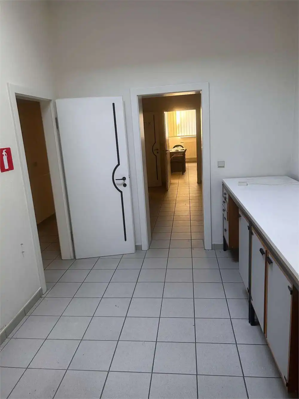 KANTOOR INCLUSIEF 4 PARKEERPLAATSEN foto 10