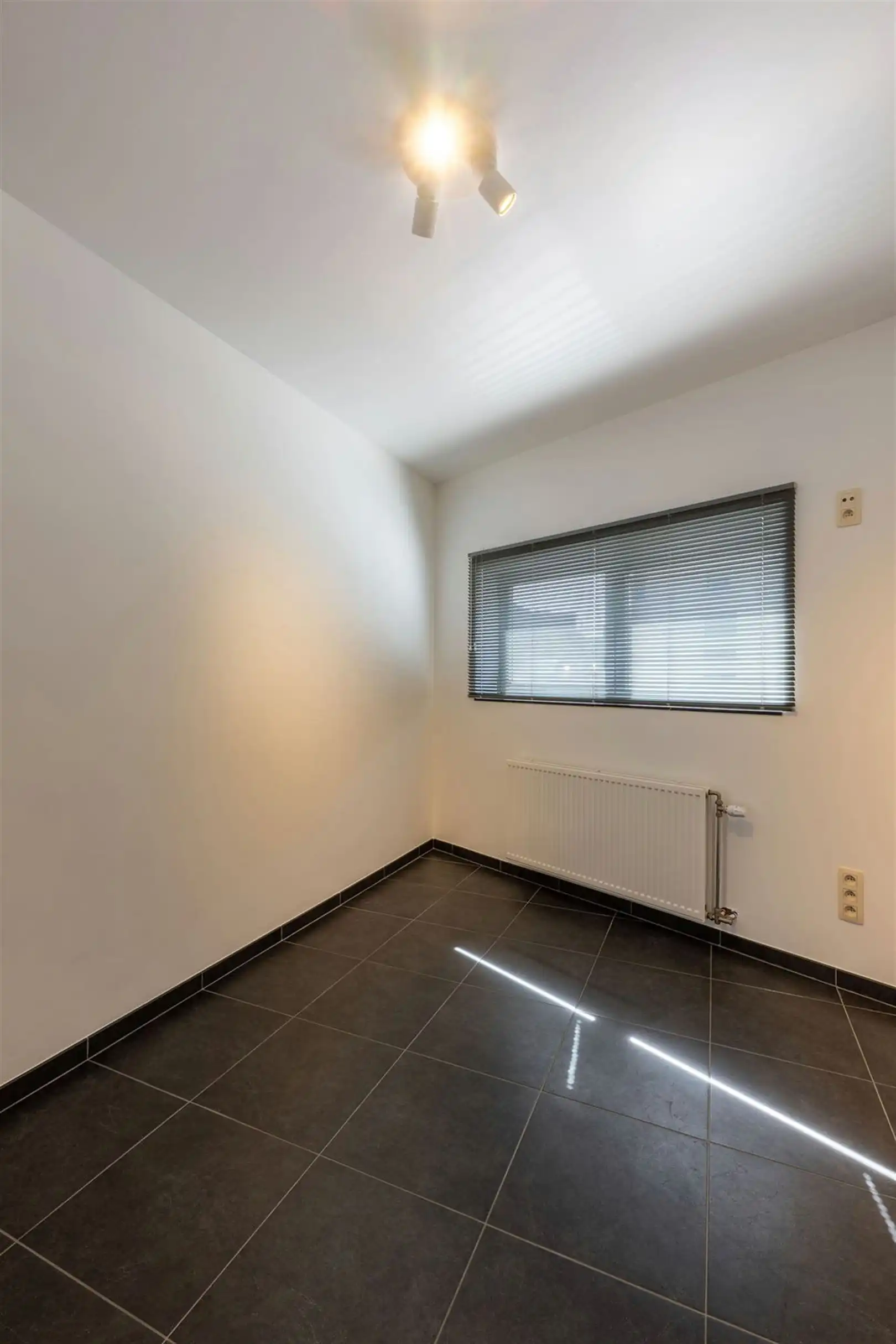 Gelijkvloers appartement met garage in Nederename foto 10