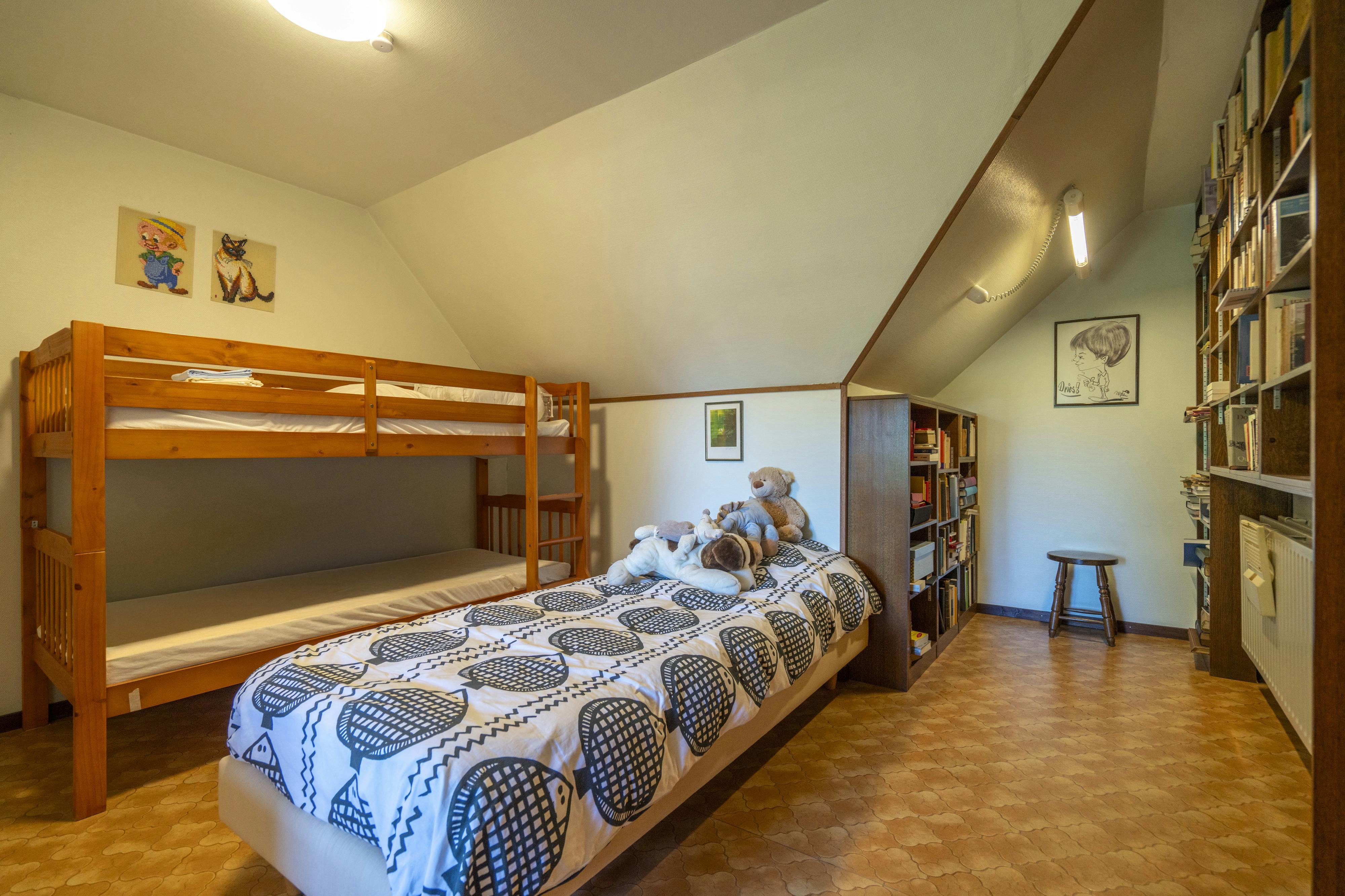 Unieke villa te koop op een rustige ligging in Harelbeke!  foto 21