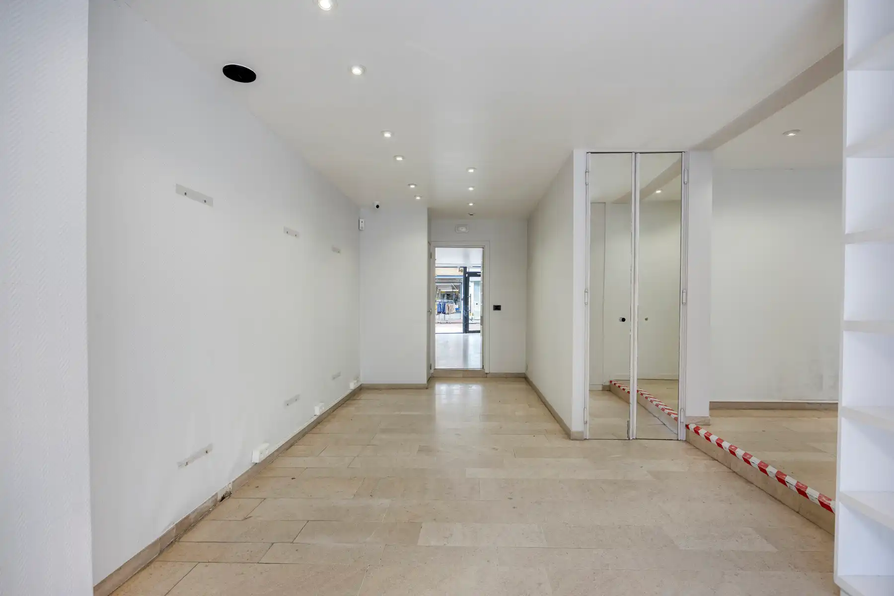 Commercieel gelijkvloers met woonst foto 7