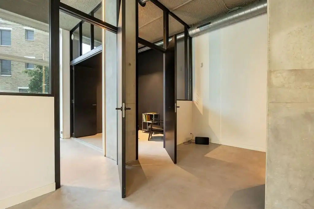 Architecturale polyvalente ruimte in het Groen Kwartier foto 6