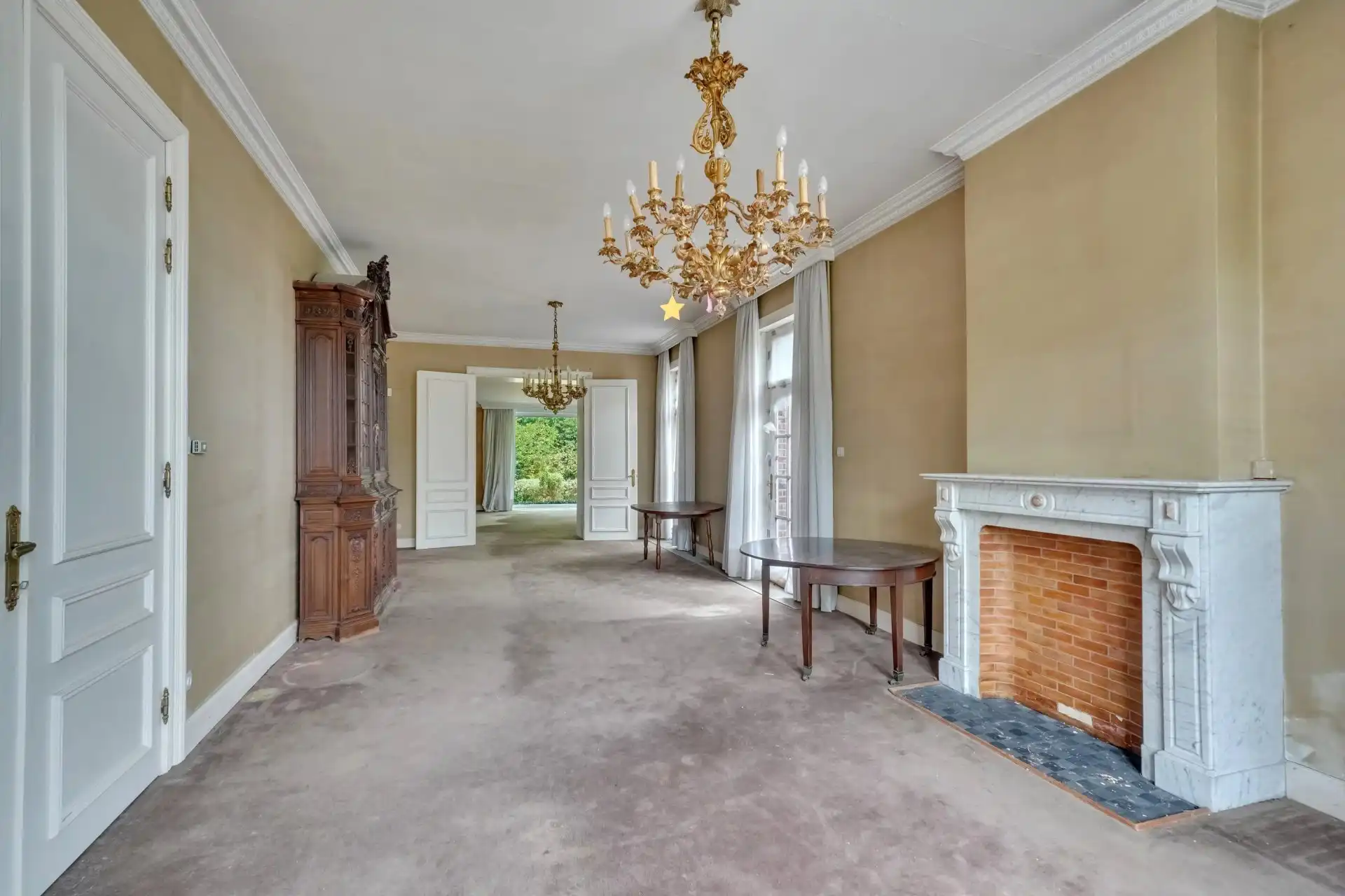 Statig landhuis in klassieke stijl met Wirtz-tuin foto 5