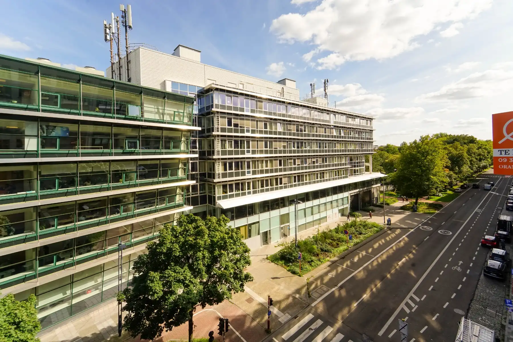 2-slaapkamer appartement vlakbij het bruisende Zuidpark! foto 2