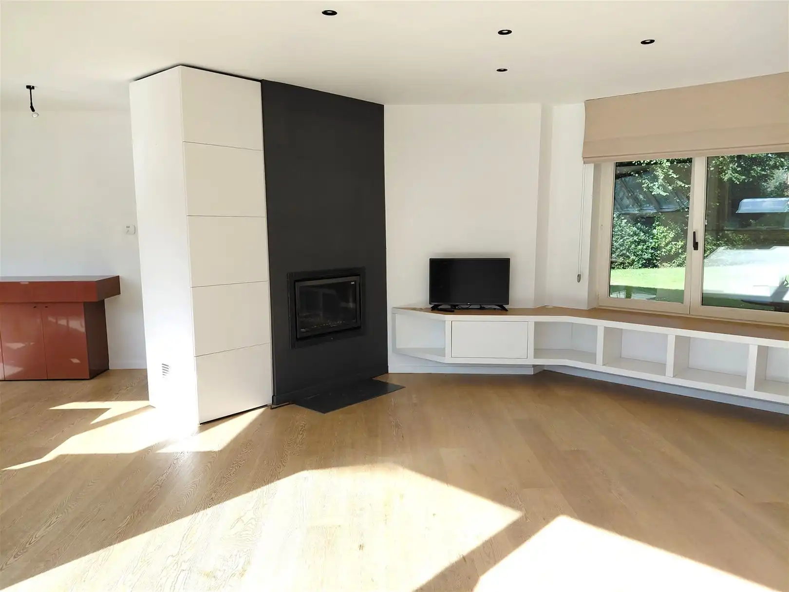 TE HUUR: Unieke woning met 3 slaapkamers en prachtige tuin te Houthalen! foto 8