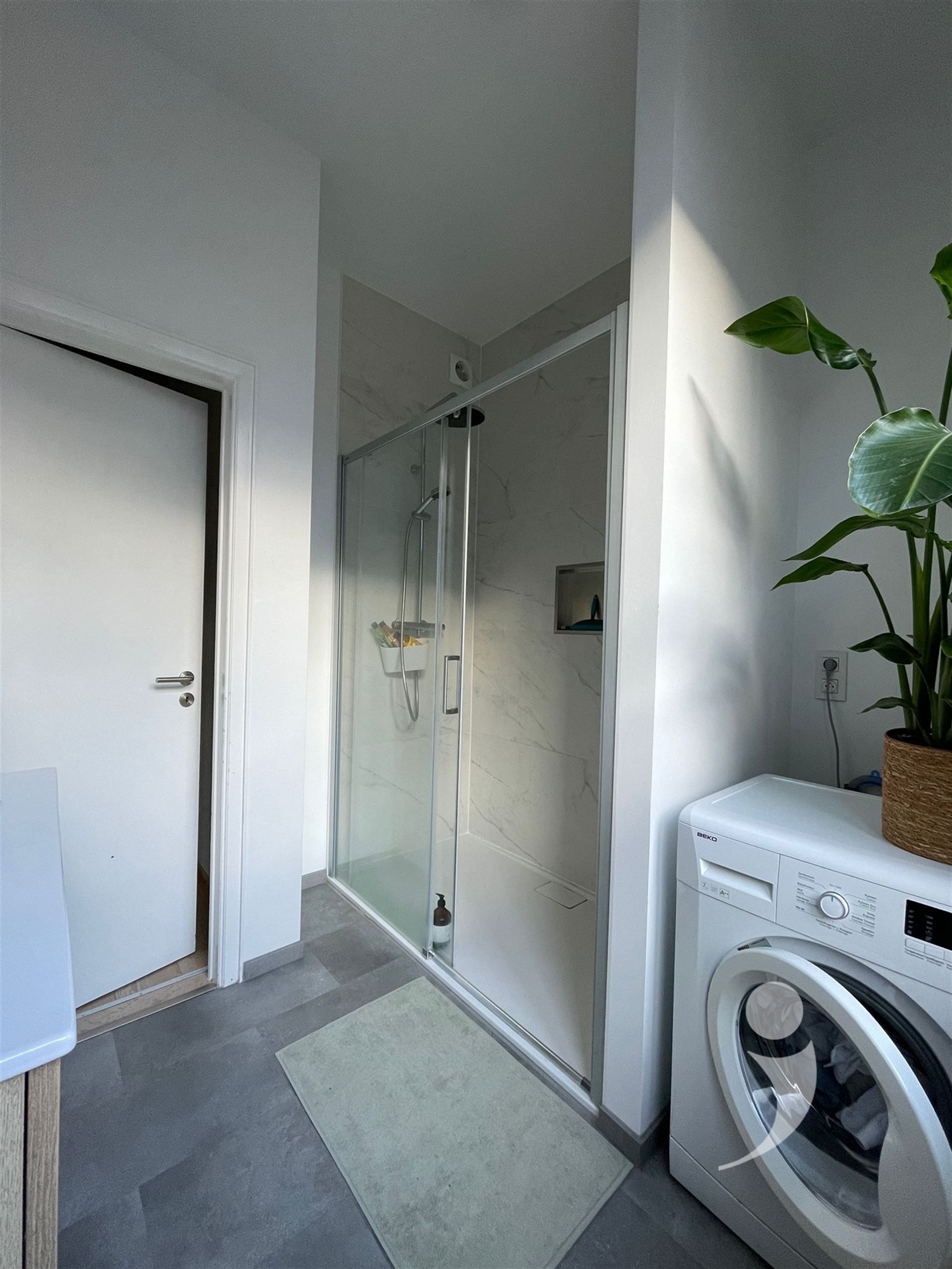 appartement met prachtig uitzicht foto 9