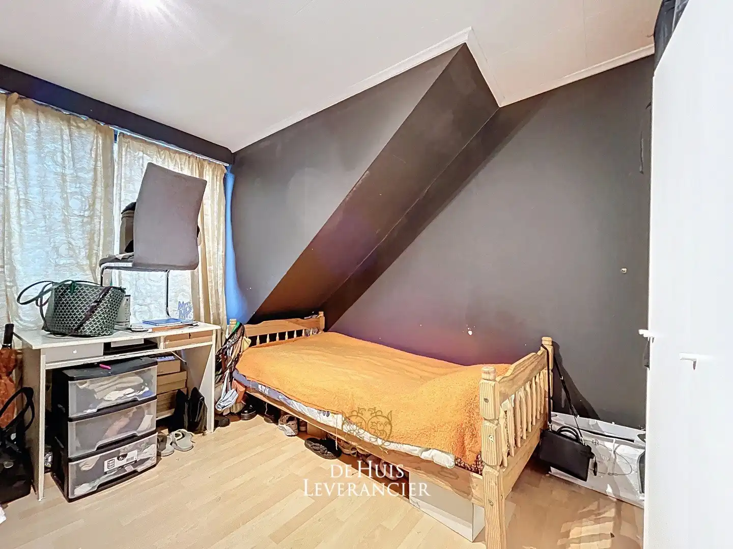 Kantoor op topligging met bovenliggend duplex-appartement (aparte ingang) foto 33