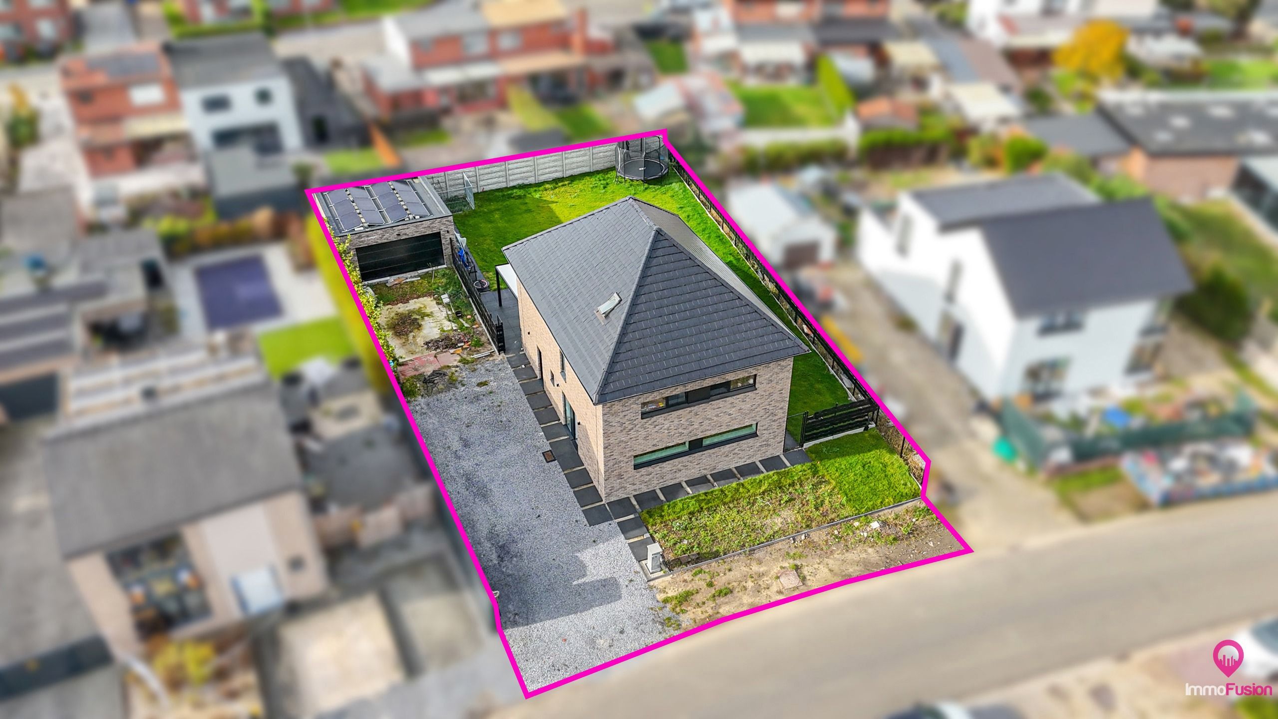 Instapklare, volledig gerenoveerde woning met 4 slaapkamers! foto 32